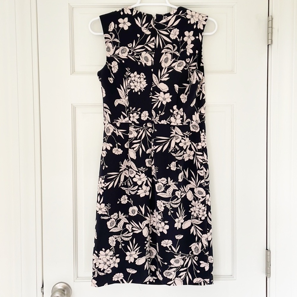 ANN TAYLOR dress size 0 navy blue blush pink sleeveless lined pencil floral - Picture 5 of 9